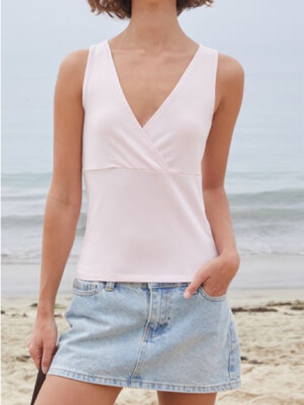 Merona Light Pink Sleeveless V-Neck Women's Top-EUC